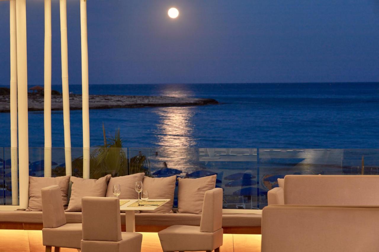 So White Beach Resort Ayia Napa Exterior foto